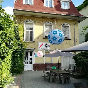 Hostel East Side Budapest