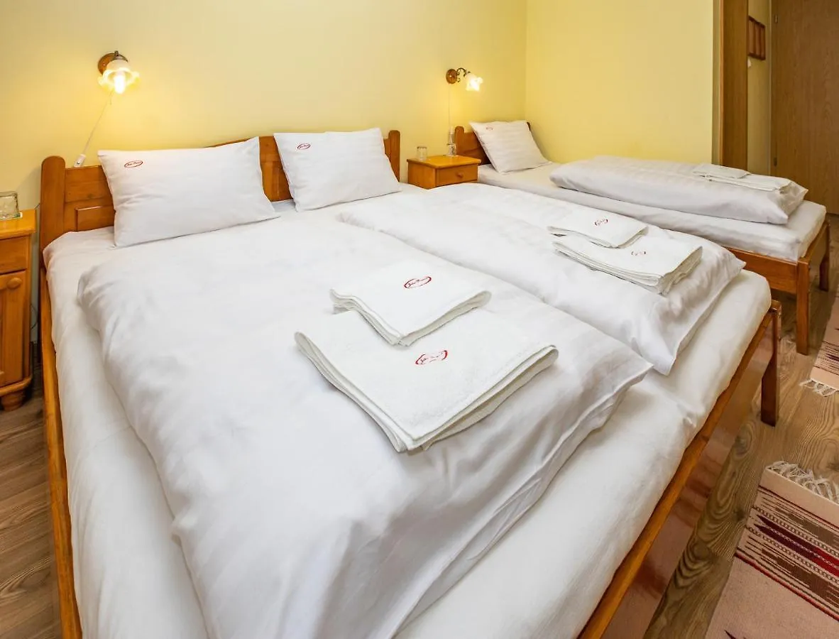 Julia Panzio Bed & Breakfast Hajduszoboszlo